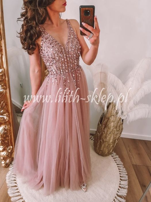 Sukienka maxi tiulowa cekinowa pudrowa