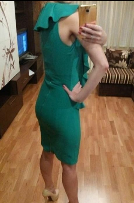 Платье элегантное S