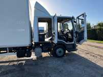Iveco  Eurocargo brygadówka 7 osób z izotermą i windą*Ładowność 2,5 tony