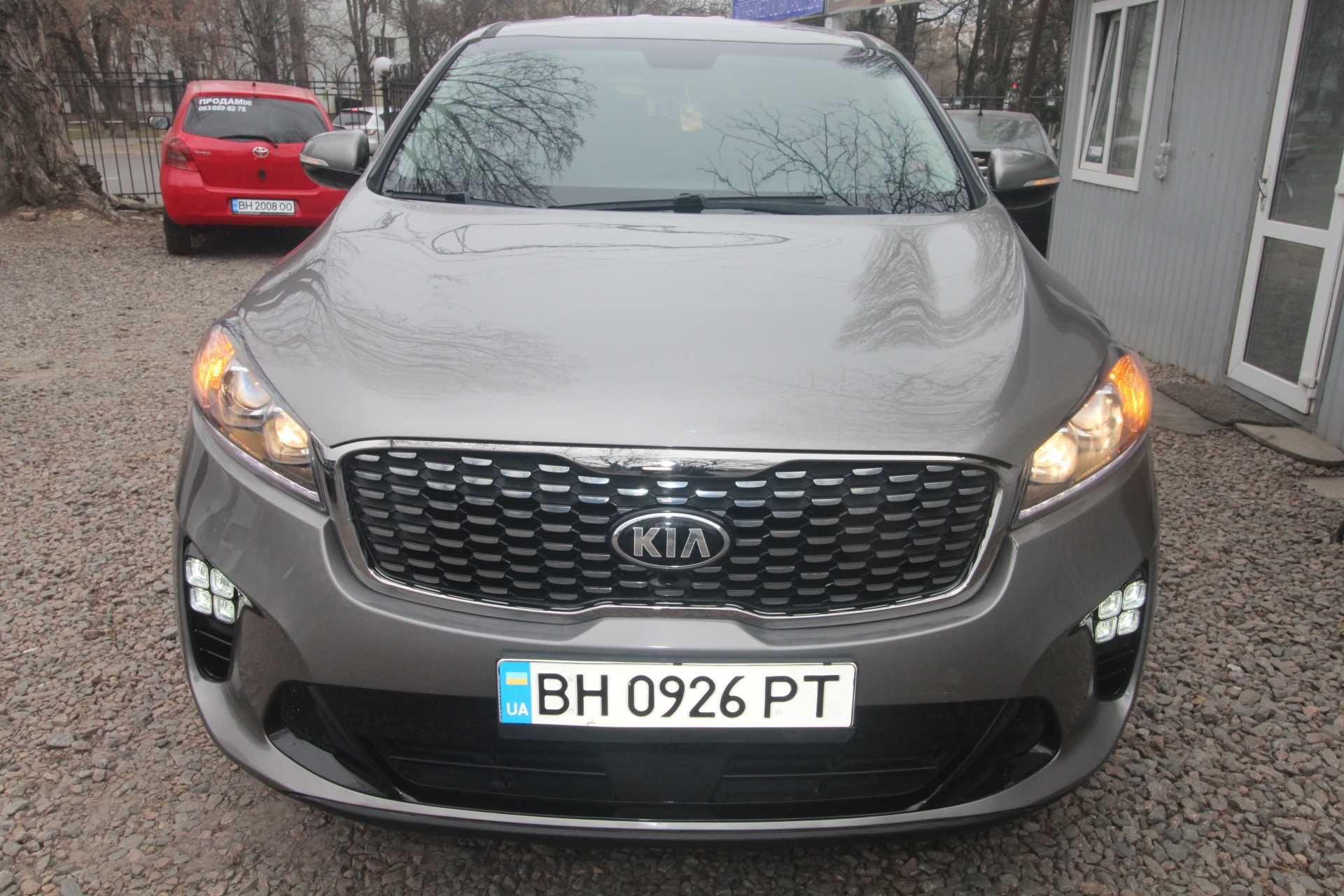 Продам авто Kia Sorento 2018 бенз. 2.4 автомат