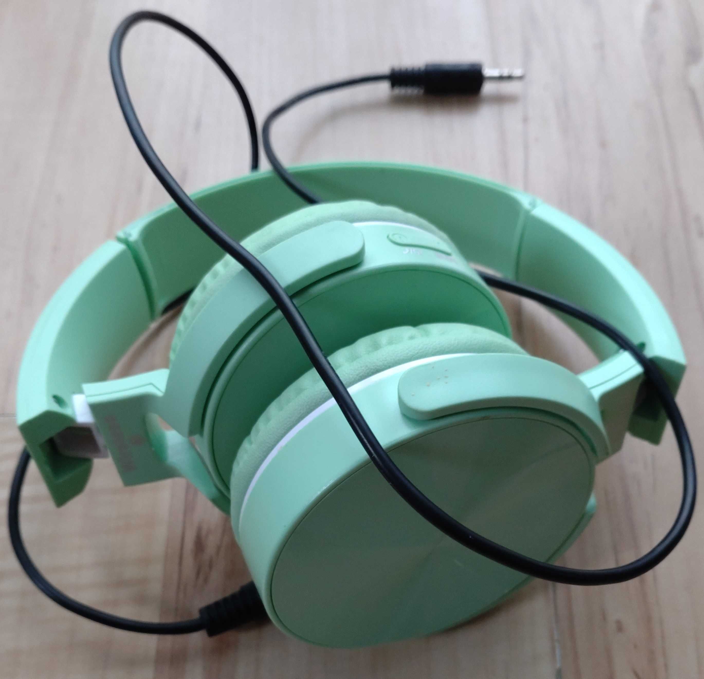 Słuchawki składane w kolorze miętowym - Wireless - AUX