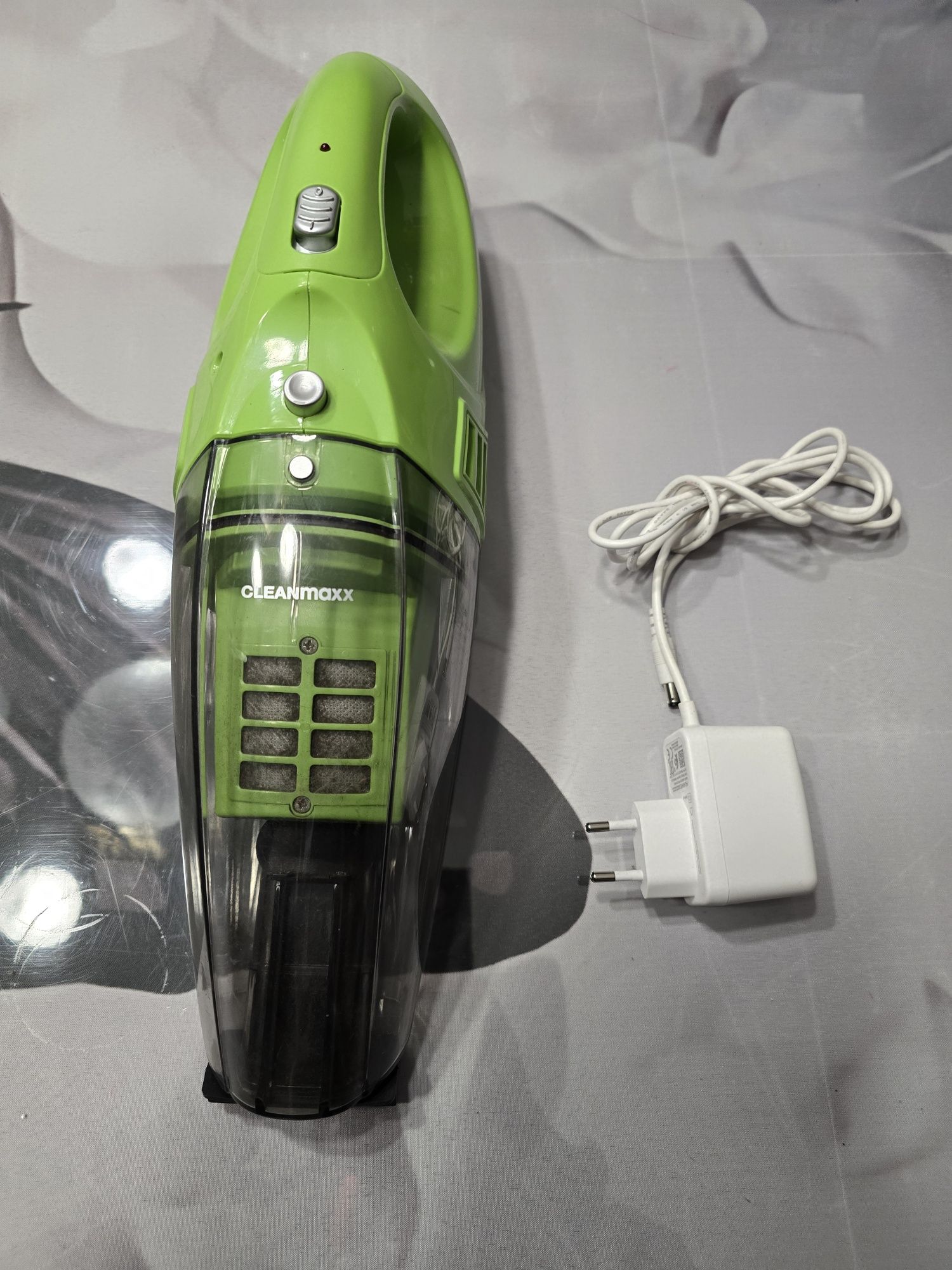 Odkurzacz ręczny CleanMaxx SLX225C