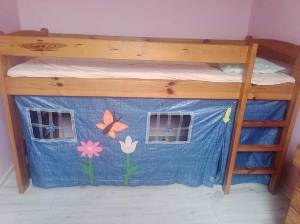 Łóżko dziecięce z materacem SOLIDNE drewniane