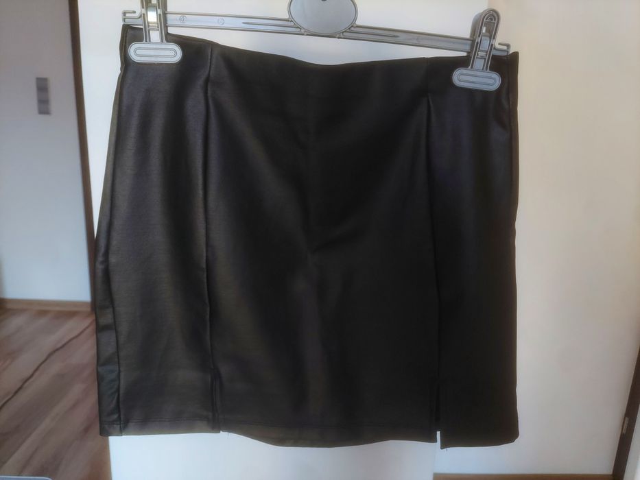 Spódnica czarna mini, ala eko skóra M