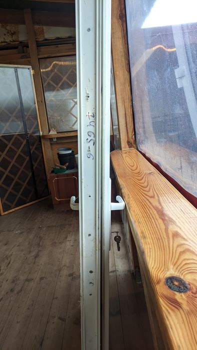 Металлопластиковая дверь