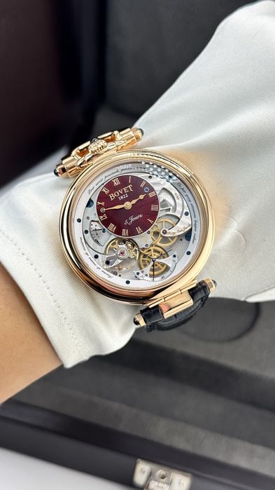 Часы Bovet Fleurier Complications Virtuoso V