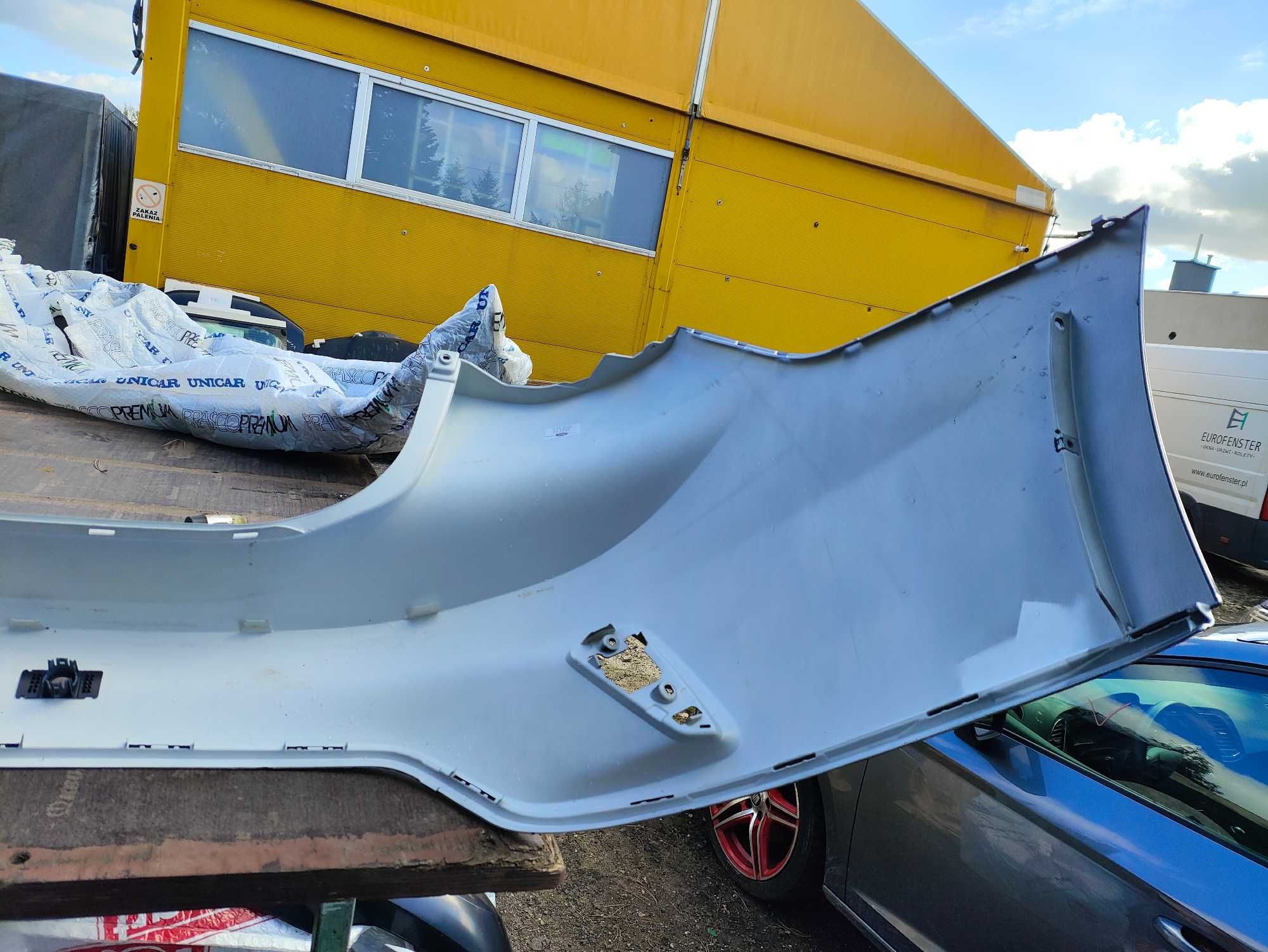 Zderzak tył tylny Ford Focus MK4 sedan 4 drzwi oryginał NOWY