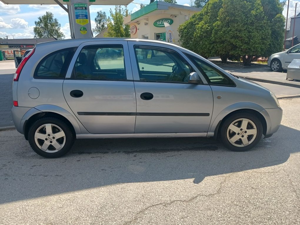 Opel Meriva 1.7 diesel 100km 2003r