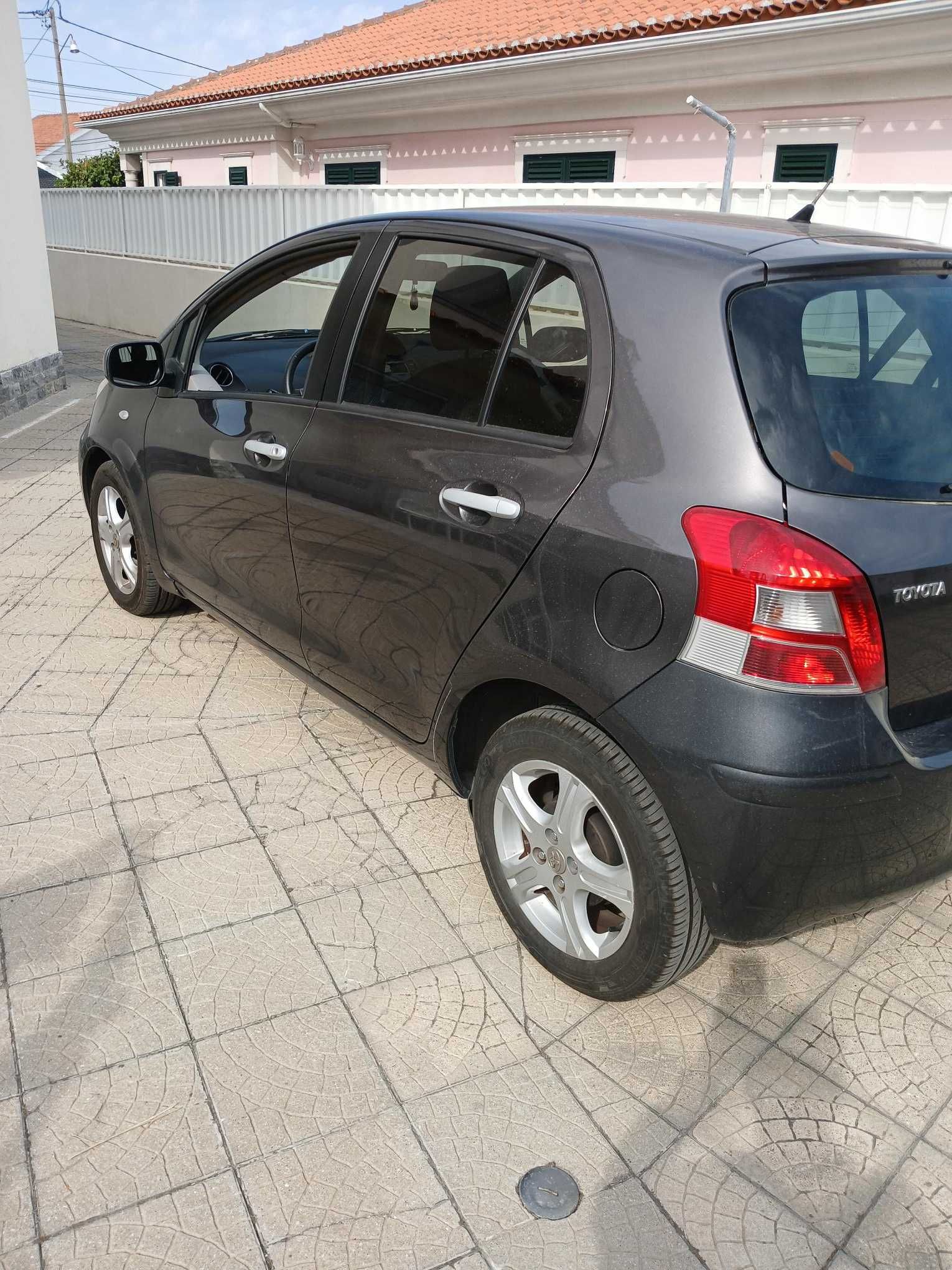Toyota Yaris do Ano 2010