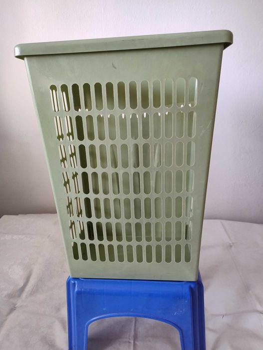 Kosz na pranie kosz na bieliznę Plast Team bez pokrywy 54x40x29 cm