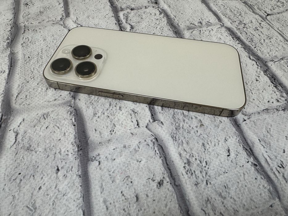 Iphone 14 Pro 512gb neverlock Gold Global 650$