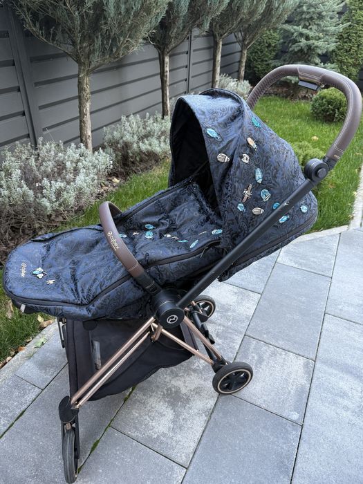 Дитяча коляска Cybex Mios by Jeremy Scott (Beetle Collection