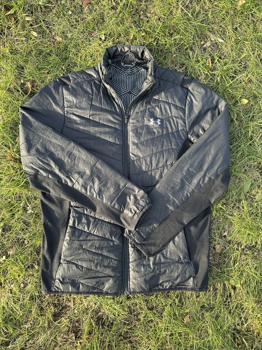 Куртка Under armour розмір M оригінал