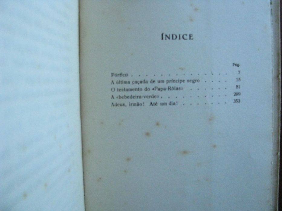 Ferreira da Costa - Pedra do Feitiço