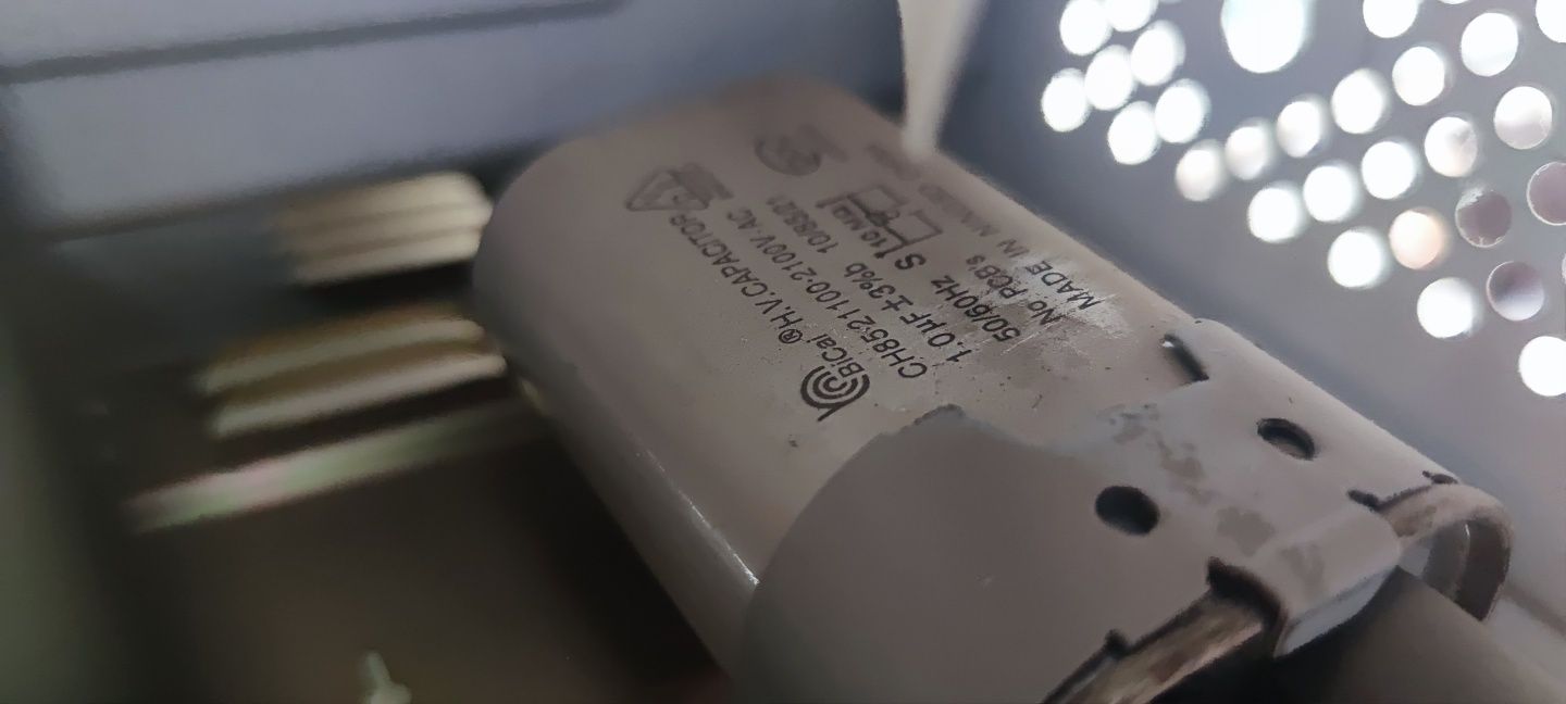 Części mikrofalówka Amica 21E80G