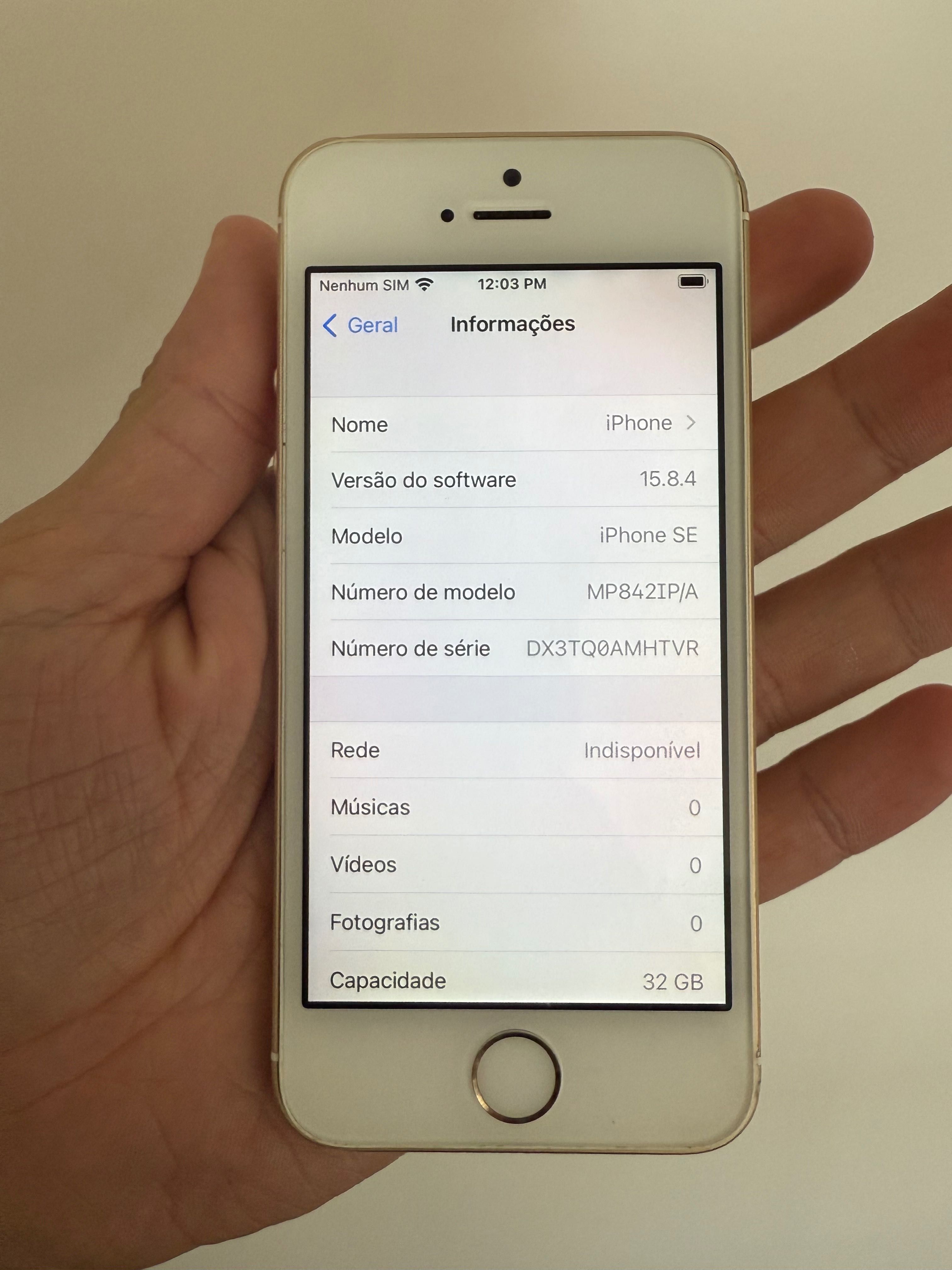 iPhone SE Gold 32GB