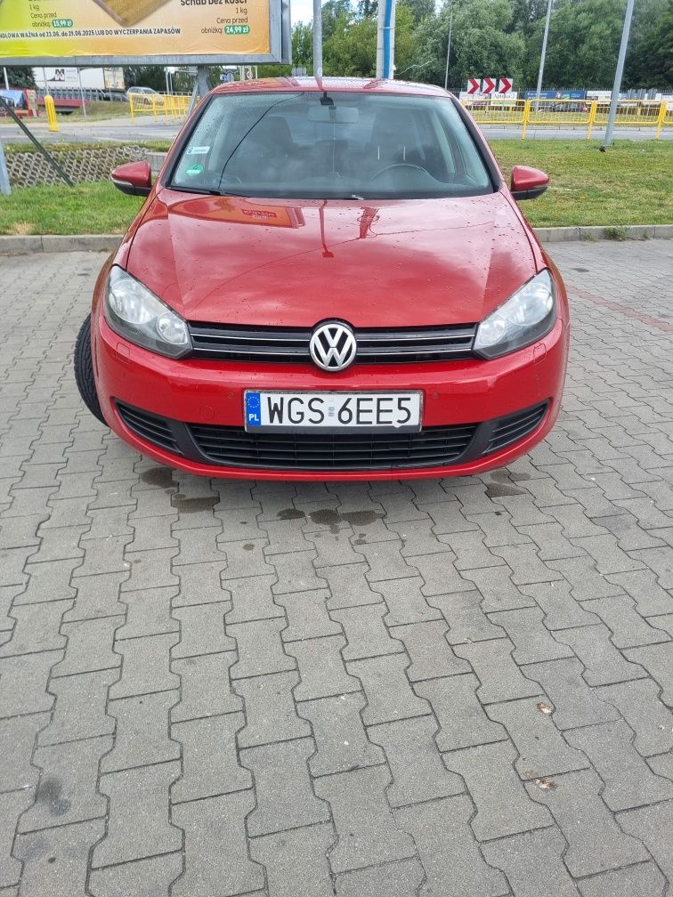 Volkswagen Golf 6 1.6Mpi uszkodzony, jeżdżący