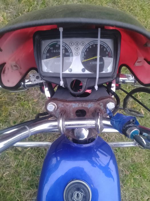 Продам мотоцикл 25000 торг