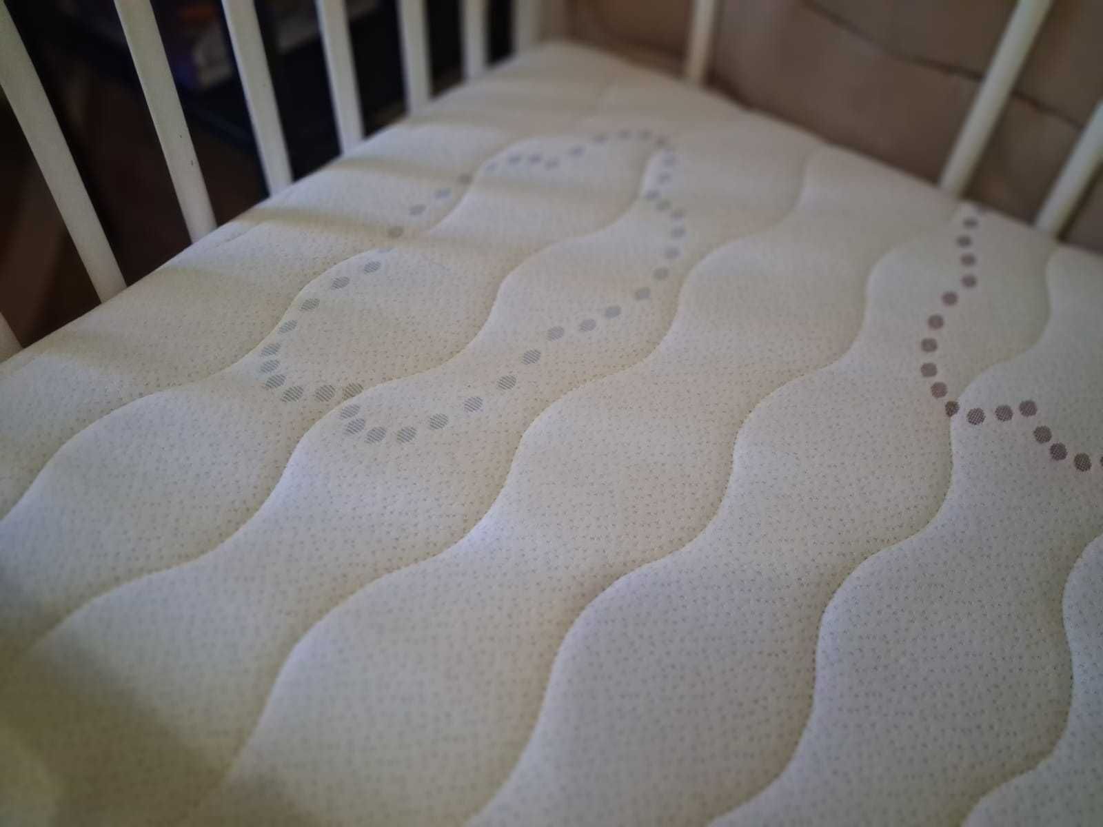 Cama de criança até 4 anos com colchão
