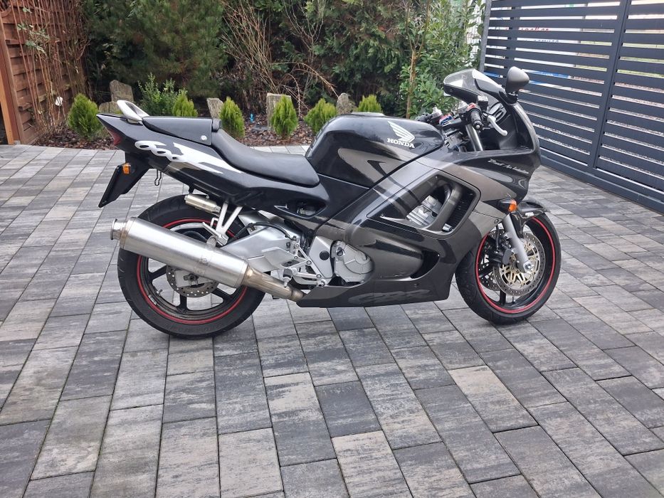 Honda CBR 600  F3