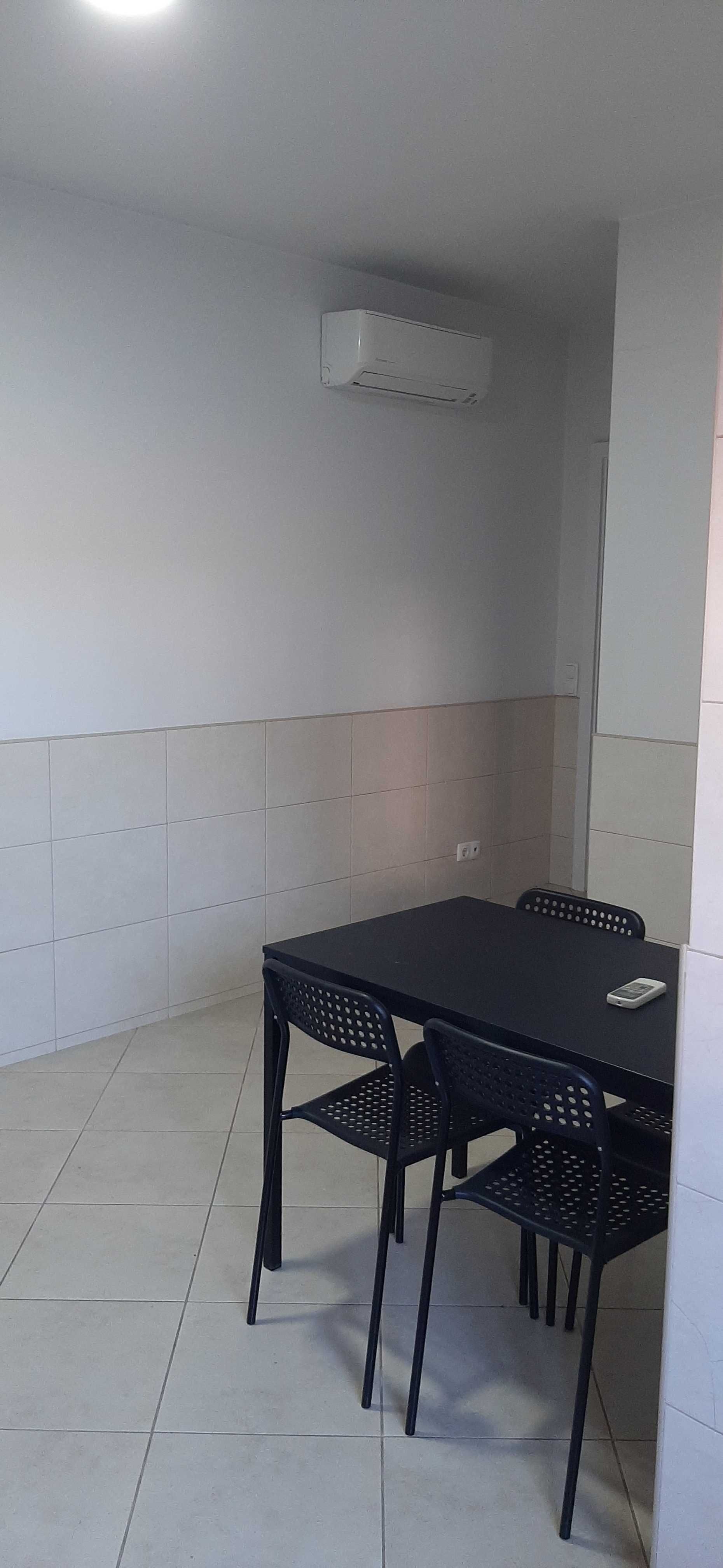 Arrenda-se casa em Paços de Ferreira