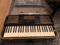 Organy elektryczne Harmona 24 62 z lat 80