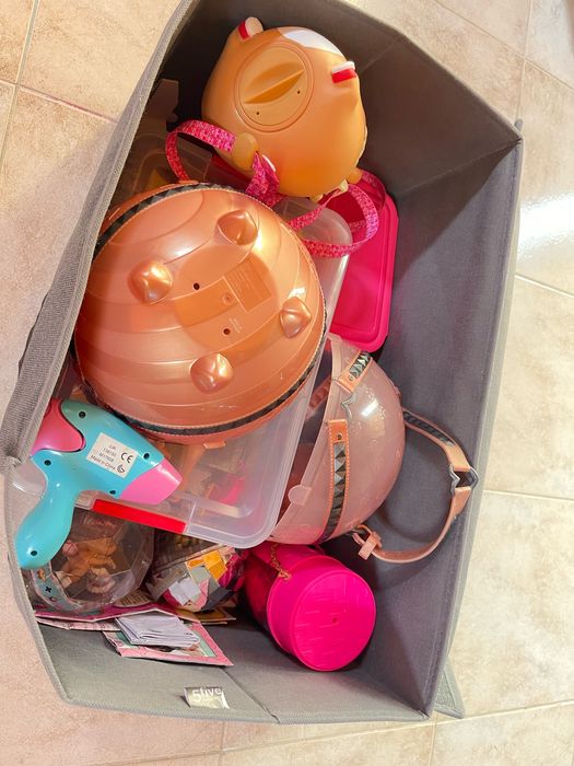 Lote de Brinquedos L.O.L. Surprise e Bonecas - Venda em Conjunto