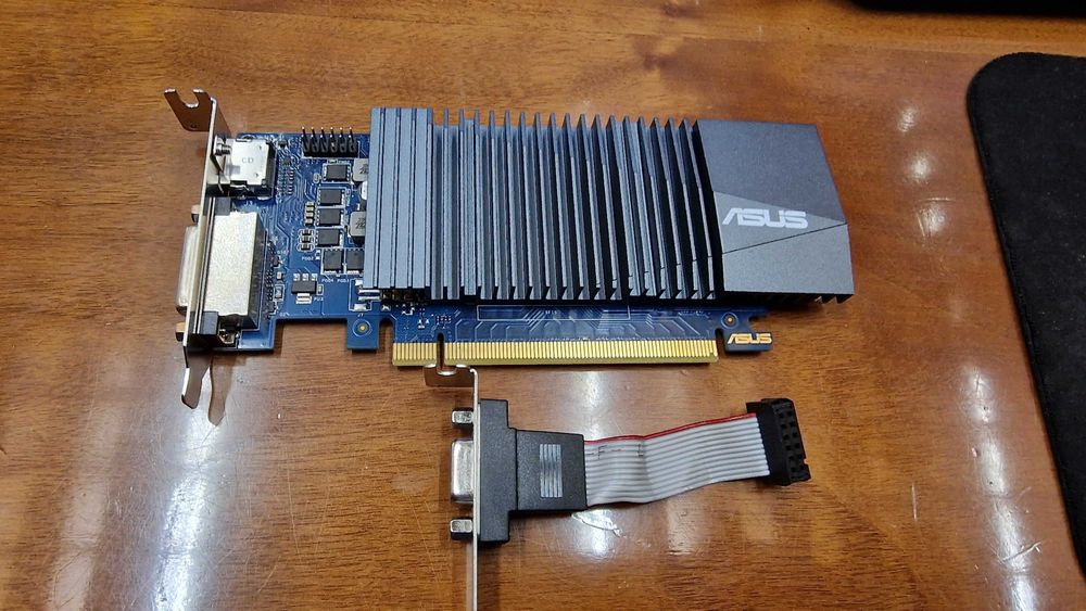 Vendo Placa Gráfica Asus GT710-SL-2GD5