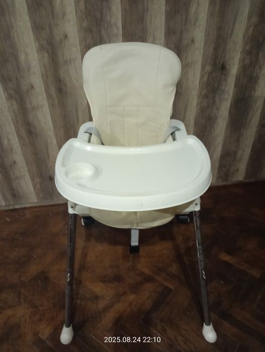 Krzesło do karmienia dziecka