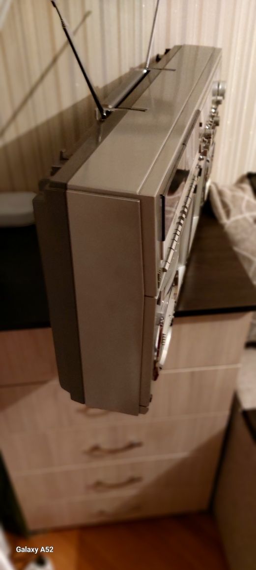SHARP GF 777 4 band stereo cassette recorder