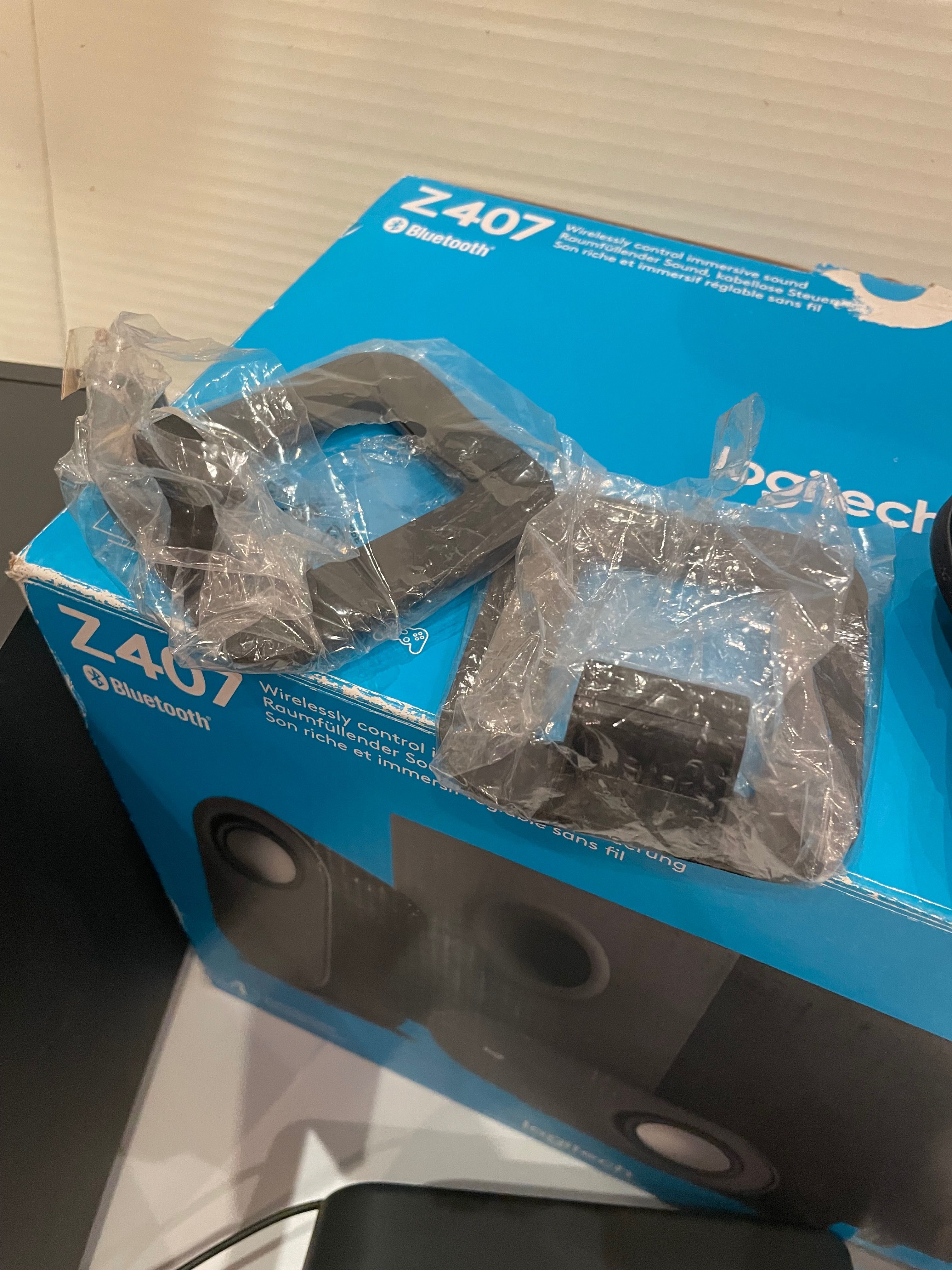 Logitech Z407 Colunas Bluetooth com subwoofer e controlo sem fios