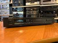Tuner Stereo Denon TU-450 Audio Room