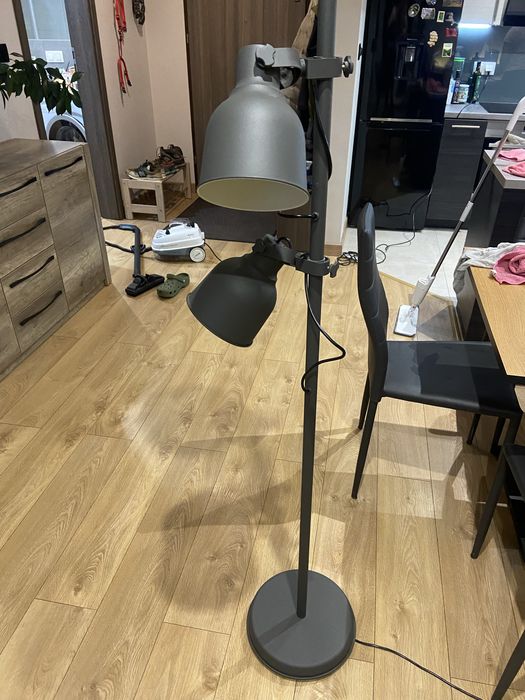 Lampa podłogowa ikea hektar
