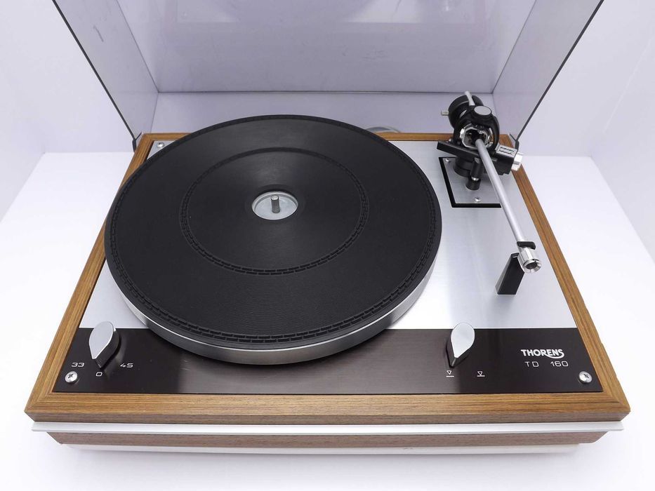Gramofon Thorens TD 160