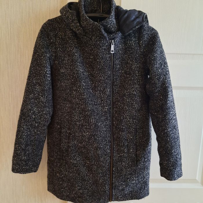 Стильне та елегантне пальто