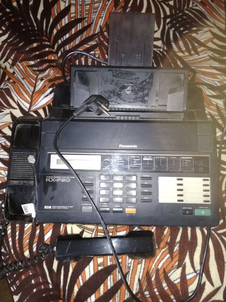 Телефон-факс с автоответчиком Panasonic KX-F90  