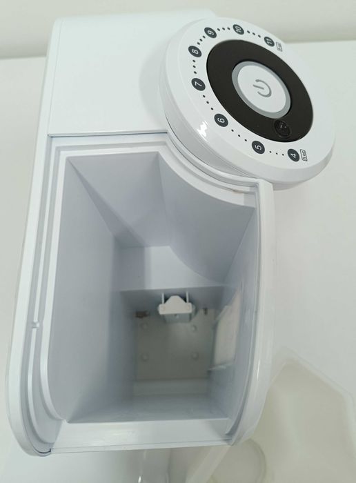 WYPRZEDAŻ ekspres podgrzewacz do przygotowywania mleka Tommee Tippee