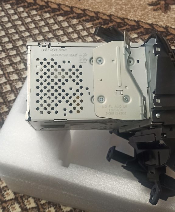 Продам штатную автомагнитолу для Hyundai Elantra 2014-2015 md