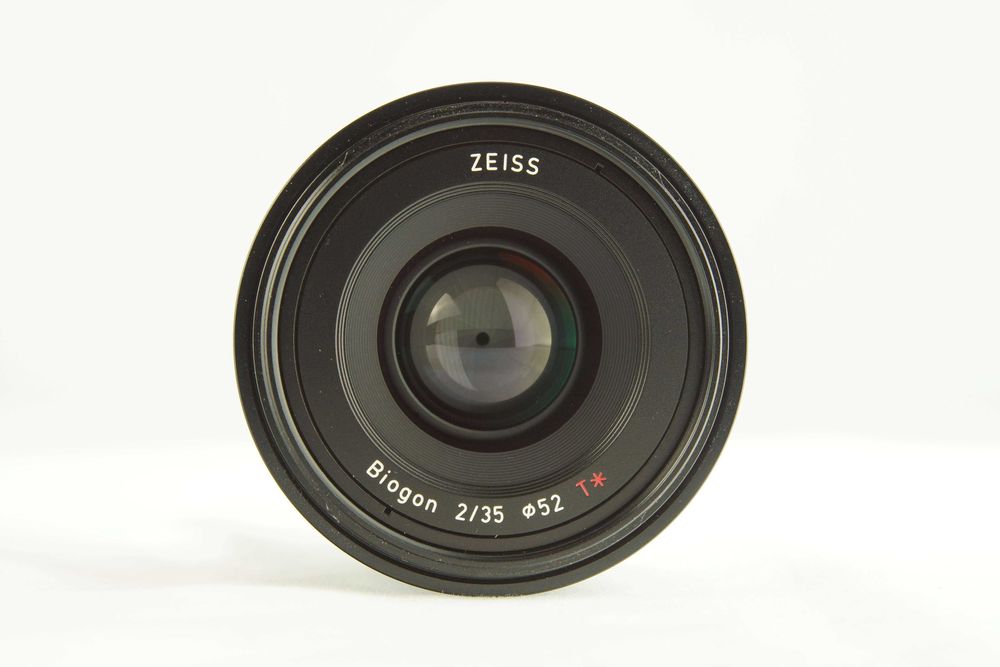 Obiektyw CARL ZEISS Loxia Biogon 35mm f/2 Japan 2/35 do Sony E + UV HD