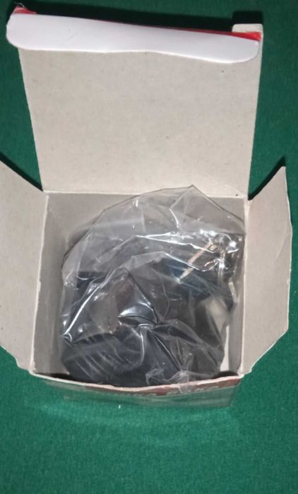 Крышка бензобака с замком под ключ ВАЗ Приора Десятка Нива Газель Клас