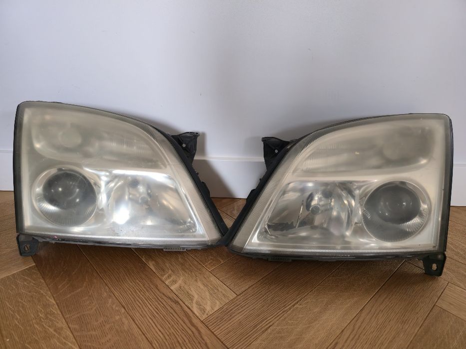 Lampy przednie Vectra C komplet oryginał