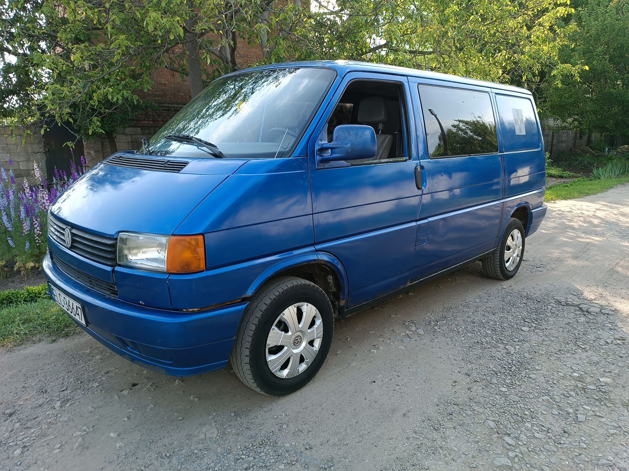 Продам volkswagen т4. На полном ходу