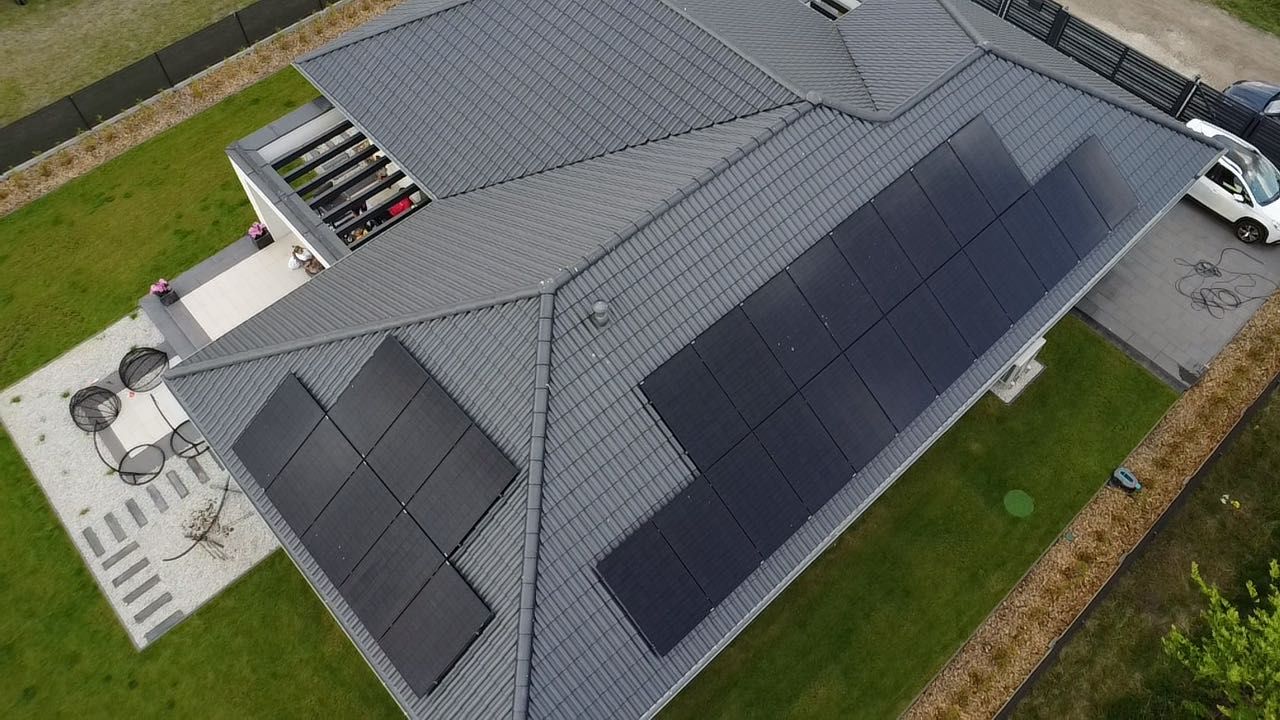 Fotowoltaika 10,235 kWp + 10,24 kWh magazyn energii, szybki montaż