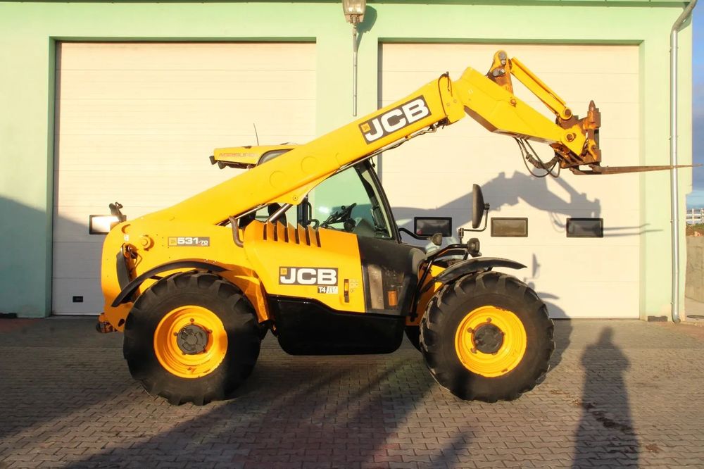 JCB 531-70 AGRISUPER  JCB 531-70 AGRI SUPER full opcja 40km/h 130km zadbana
