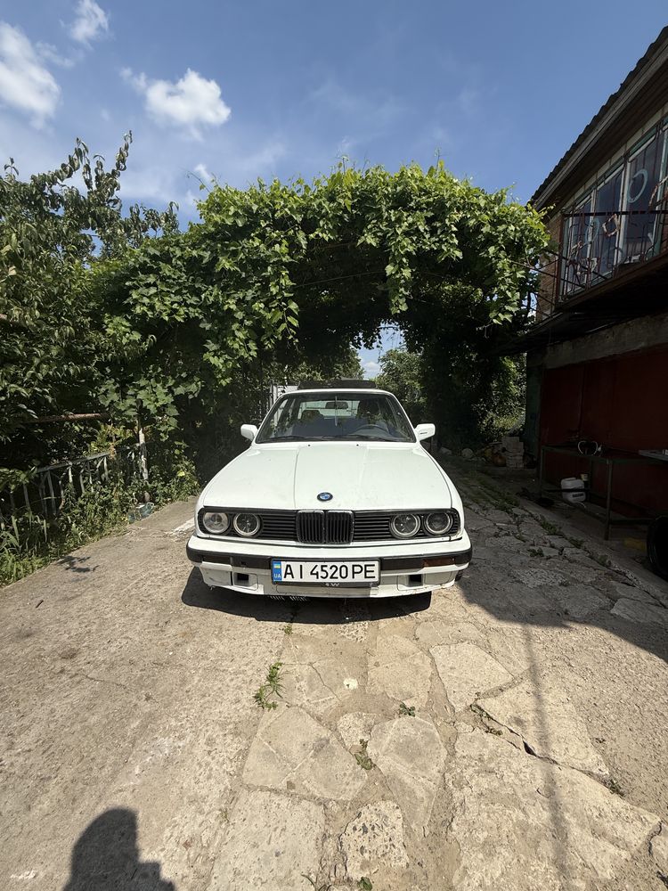 Продам Терміново  BMW E30 1.8 m42b18ціна без колес!!! Тільки сьогодні!