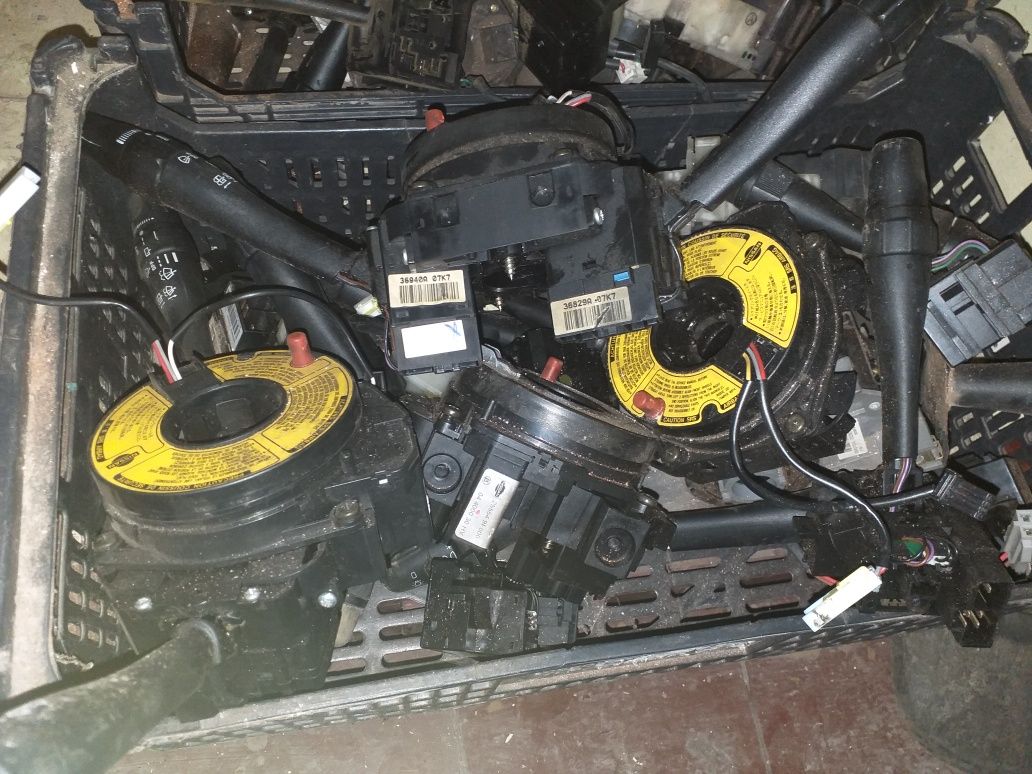 Comutadores e fitas airbag Nissan Terrano ou Ford Maverick
