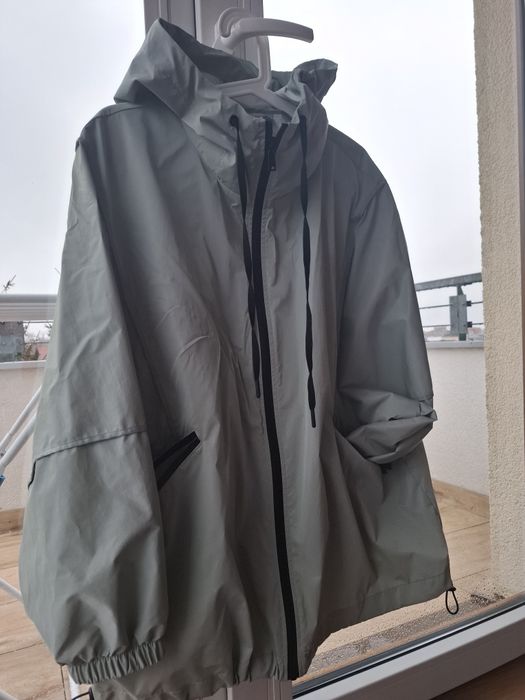 Kurtka przeciwdeszczowa bomberka Zara r.40 L.