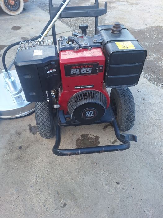 Myjka ciśnieniowa Karcher 200bar spalinowa