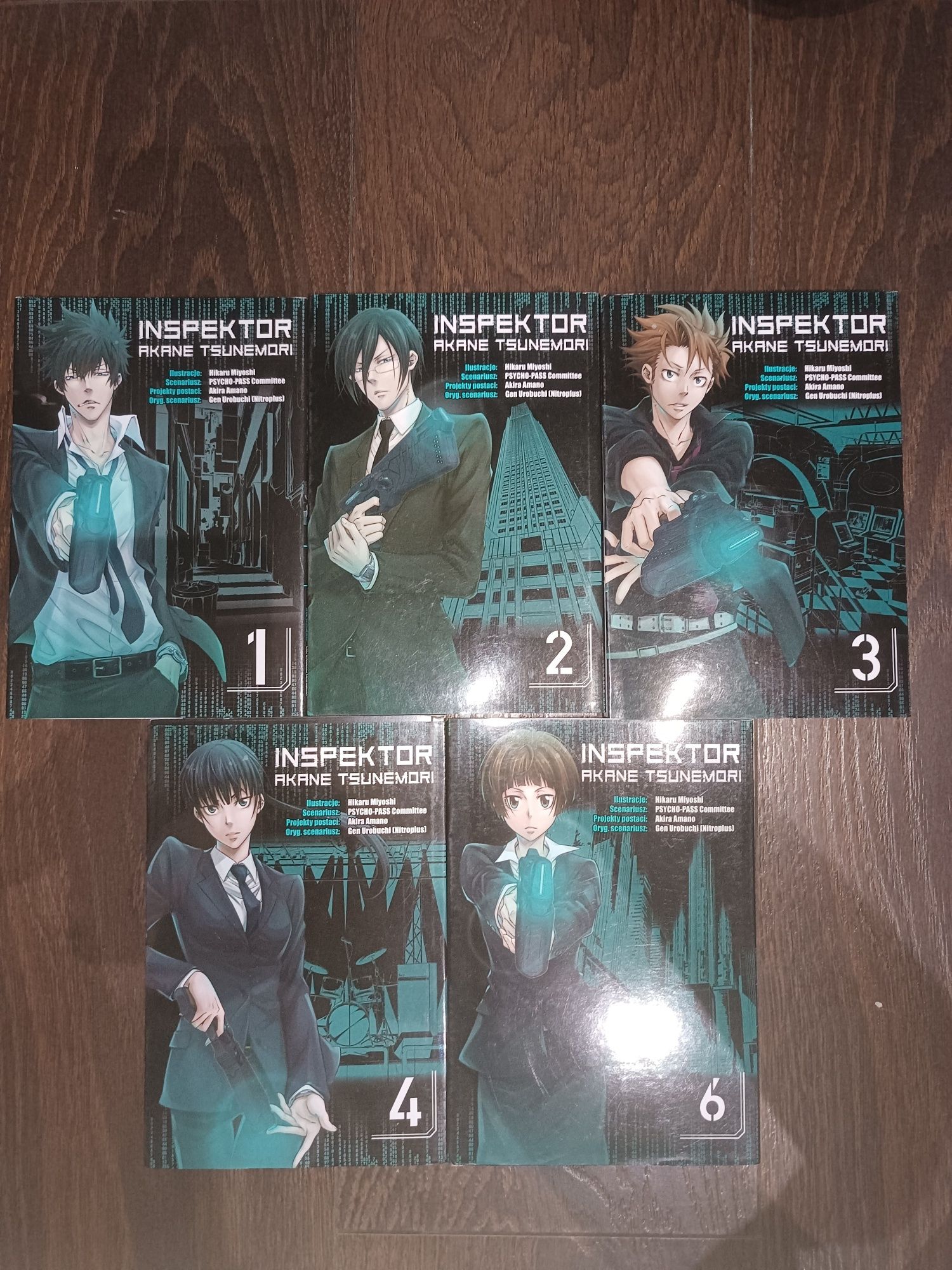 Manga Inspektor Akane Tsunemori tomy 1-4 + tom 6(1, 2, 3, 4, 6) Zestaw