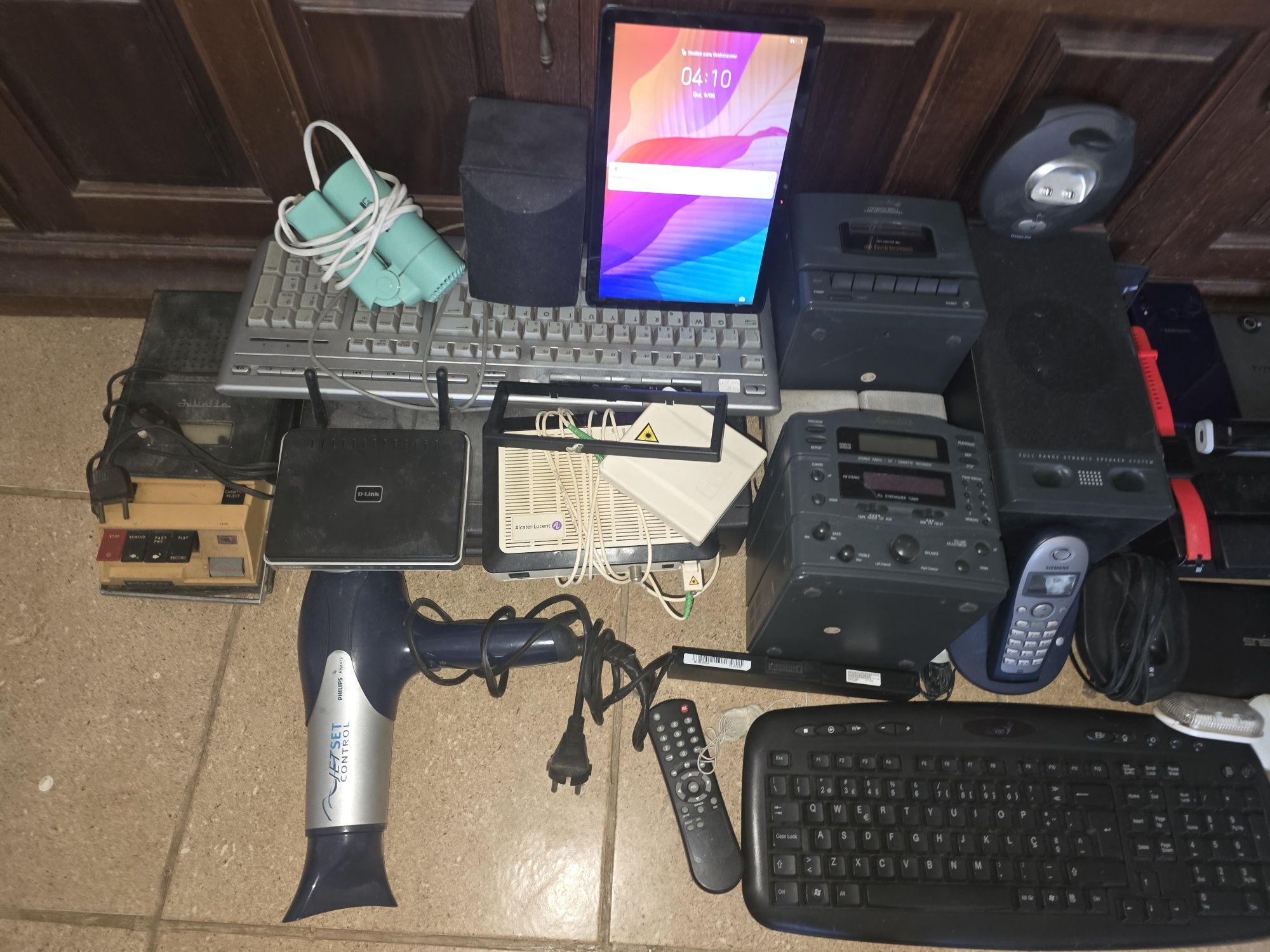 Conjunto Artigos Electrónicos